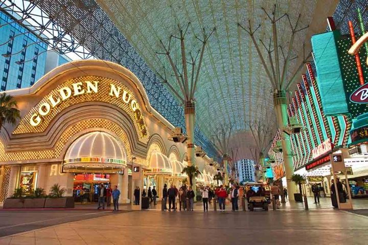 Bacchanal Buffet in Caesars Palace Hotel & Casino, Las Vegas, Nevada Stock  Photo - Alamy